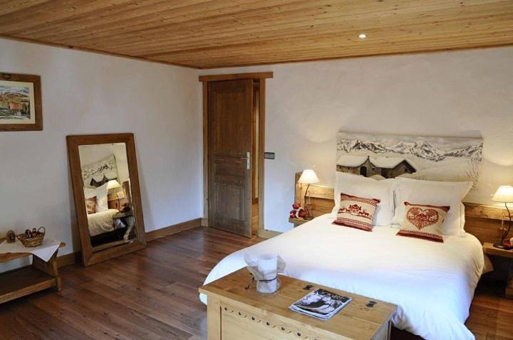 Bed and Breakfast La Ferme d'Emilienne à Sallanches Chambre photo