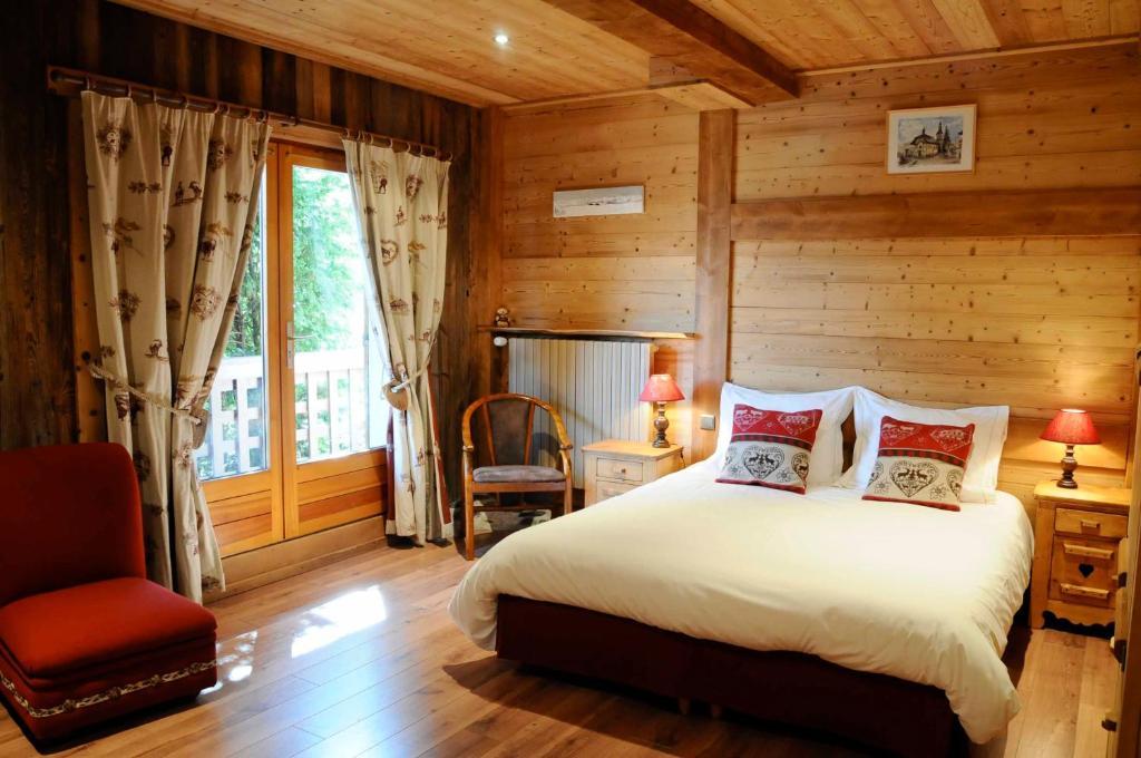 Bed and Breakfast La Ferme d'Emilienne à Sallanches Chambre photo