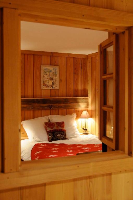 Bed and Breakfast La Ferme d'Emilienne à Sallanches Chambre photo
